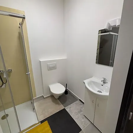 شقة Comfortable After Renovation Near The Center
